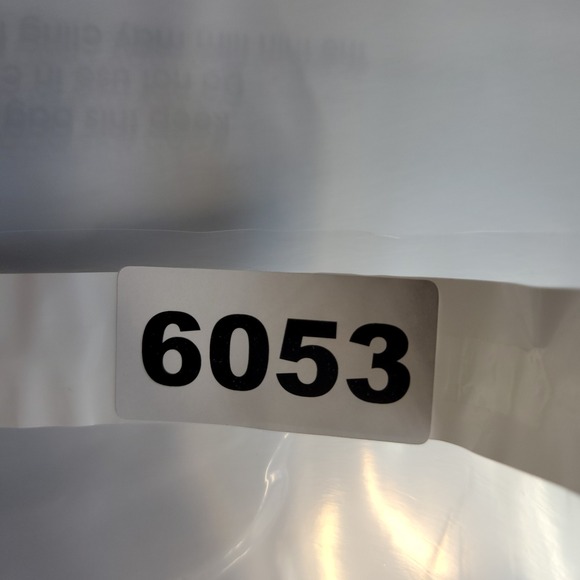 Title Nine Recycled Clamber 2.0 Hiking Capris Womens 8 Black Lightweight - Picture 12 of 12